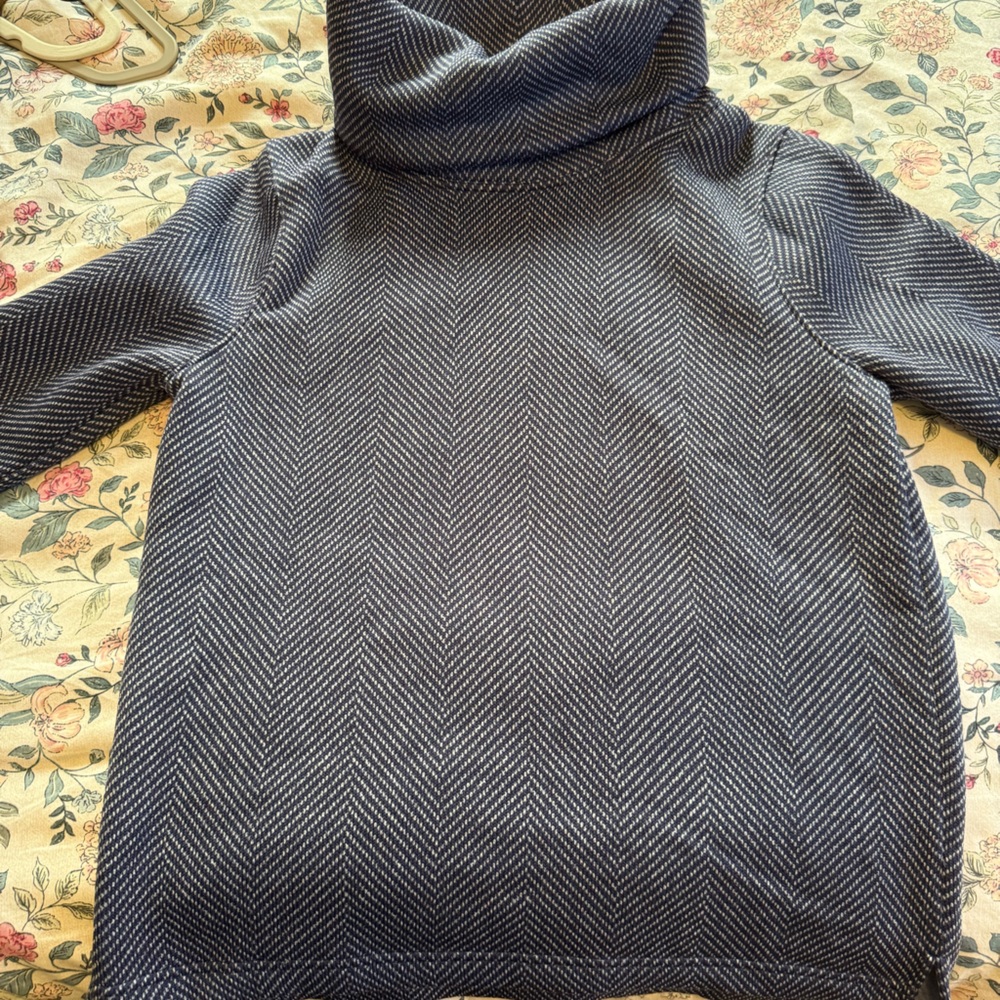 J. Crew Women’s Navy Herringbone Turtleneck Sweater Size M